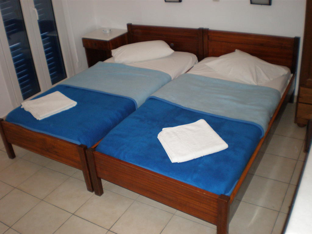 Chrysa Antiparos Room photo